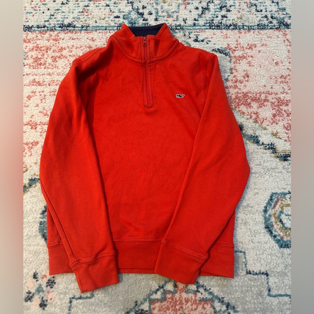 Vineyard Vines boys 1/4 zip sweatshirt. Worn once. (Runs small).